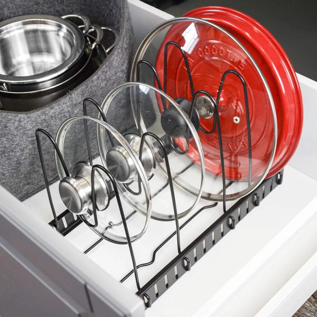 Goodhome Organizér na pokrievky a panvice, čierny, 11 flexibilných priehradiek, nastaviteľná šírka 28 - 57 cm MERLIN