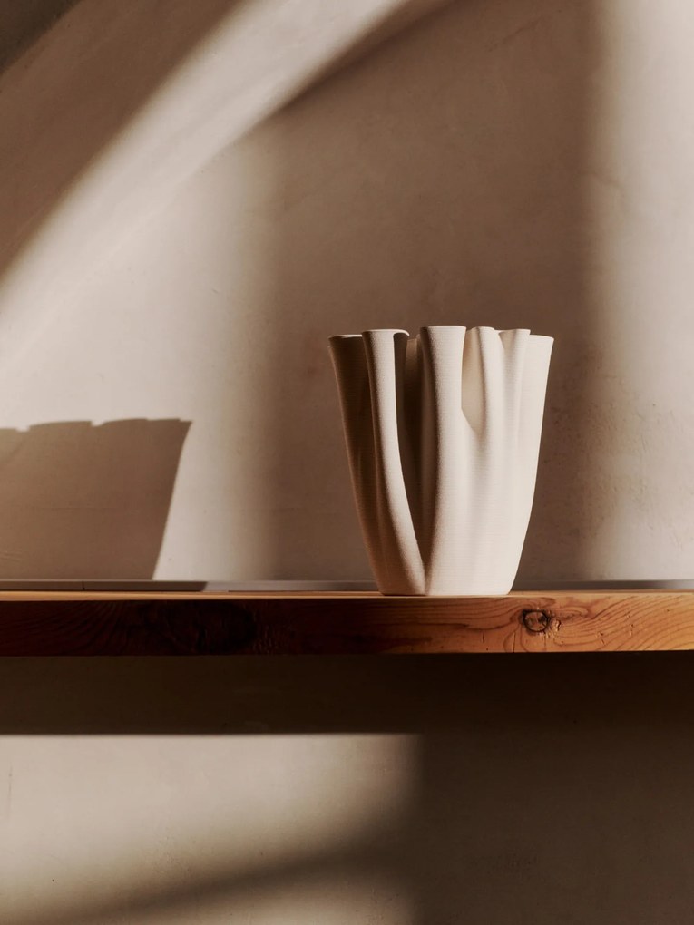 Ferm Living Kameninová váza Dedali Off-white Medium