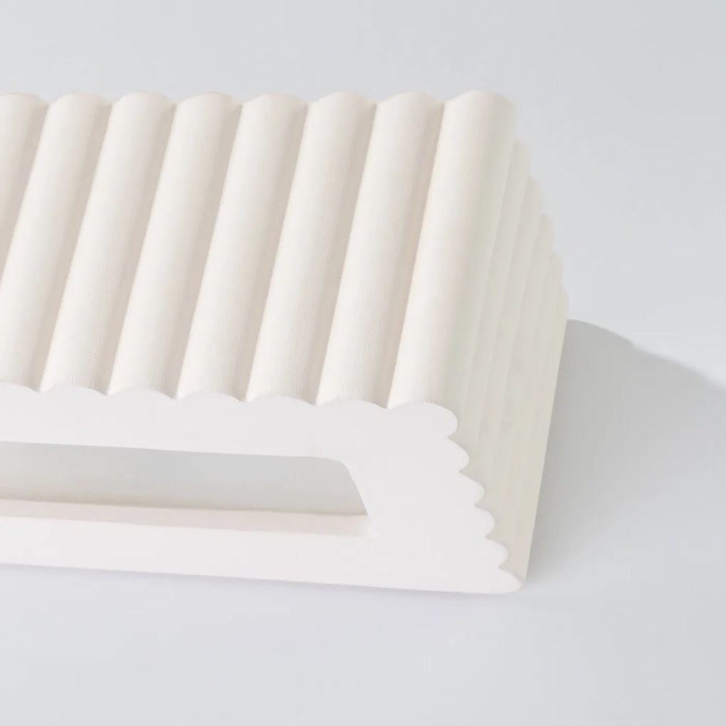 Nástenné svietidlo Rigata, 1x biele keramické tienidlo