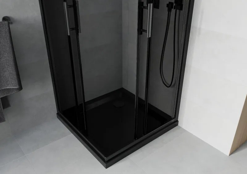 Mexen Rio, štvorcový sprchovací kút s posuvnými dverami 80(dvere) x 80(dvere) x 190 cm, 6mm šedé sklo, čierny profil + čierna sprchová vanička SLIM, 860-080-080-70-40-4070B