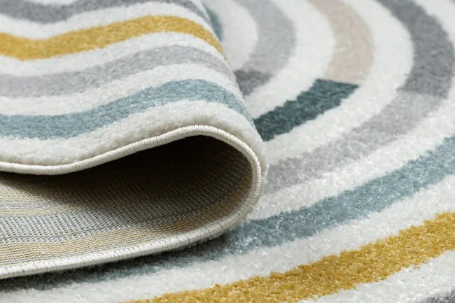 Koberec FUSION Shape 5711 biely / tmavozelený ovál