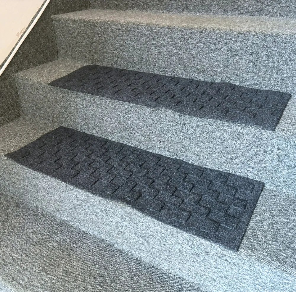 Home Elements Rohož na schody Kocka šedá Množství: 2 ks