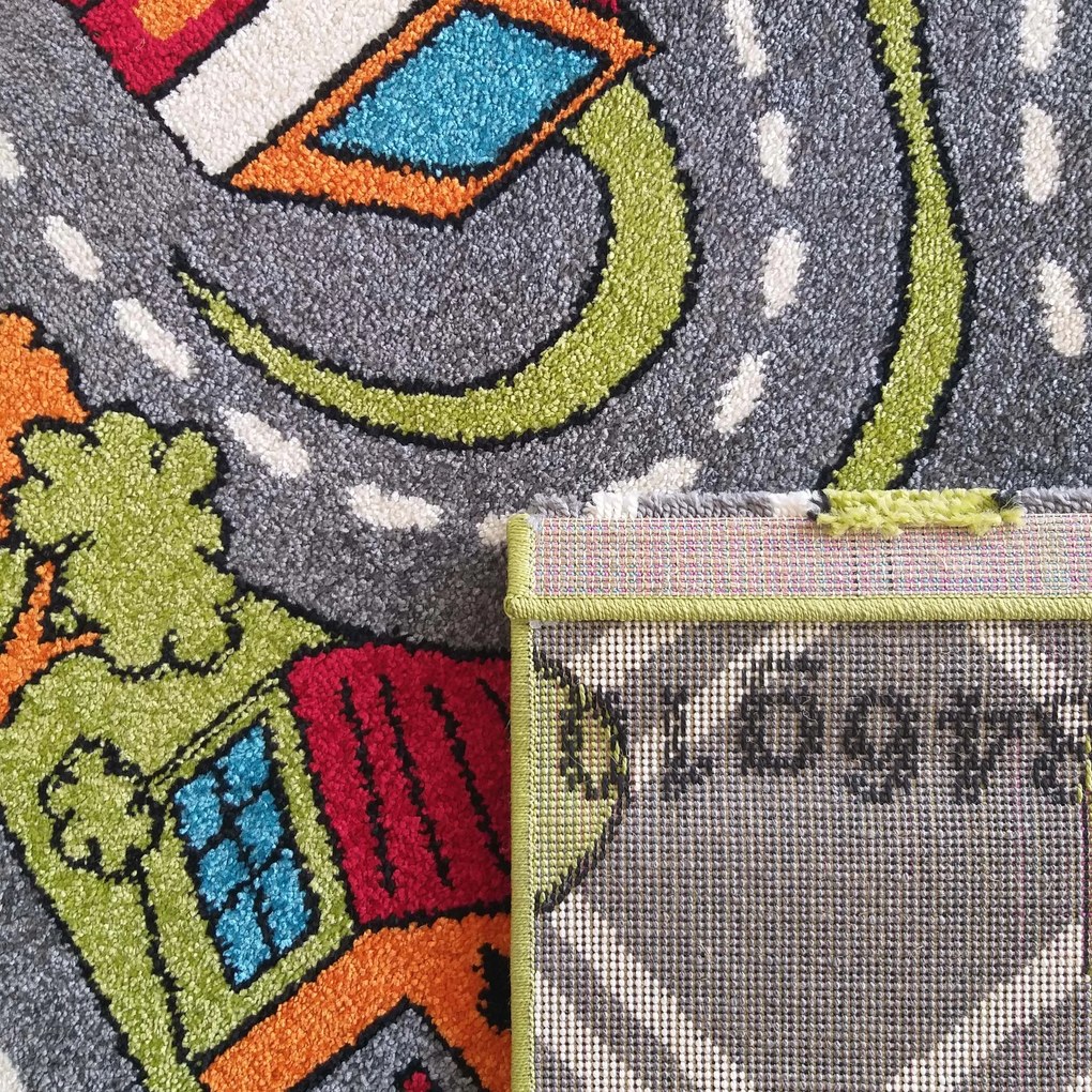 DY Detský koberec s motívom mesta Bella 108 Rozmer: 160x220 cm