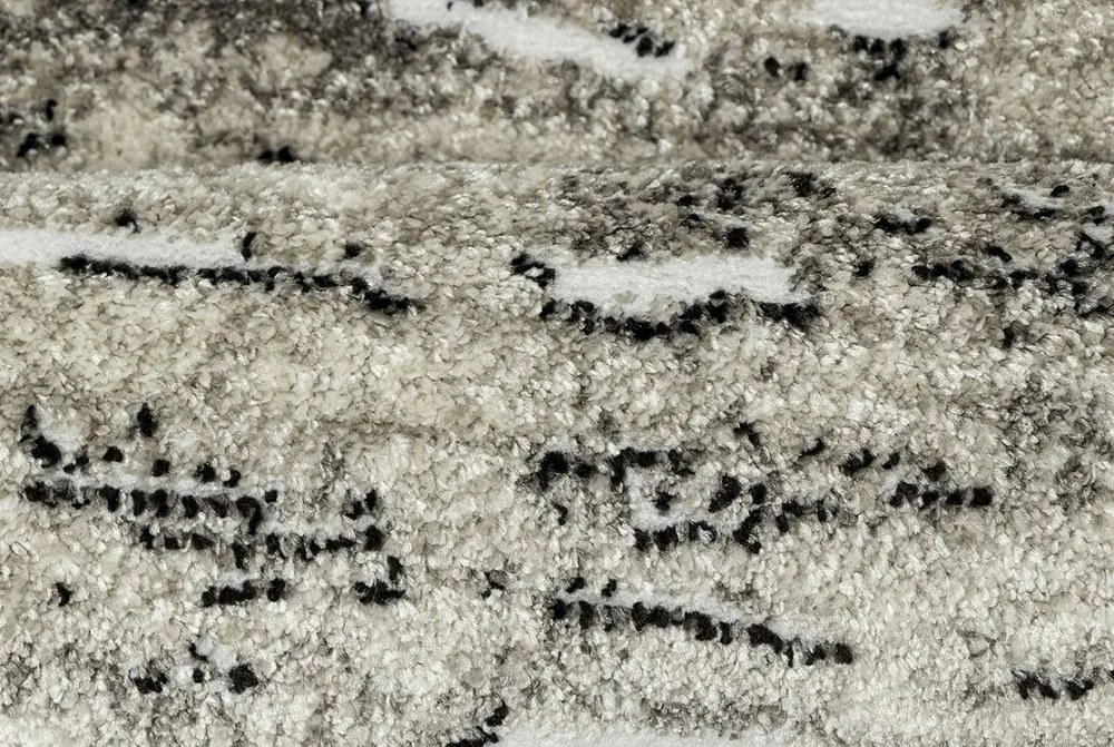 Kusový koberec Victoria 8005-944, 80x150, béžová, chodba / predsieň, B-line