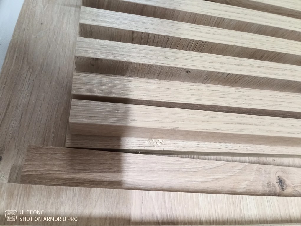 AKCIA Nástenný TV stolík ENTSIAN 150x40cm, dub artisan II. akosť