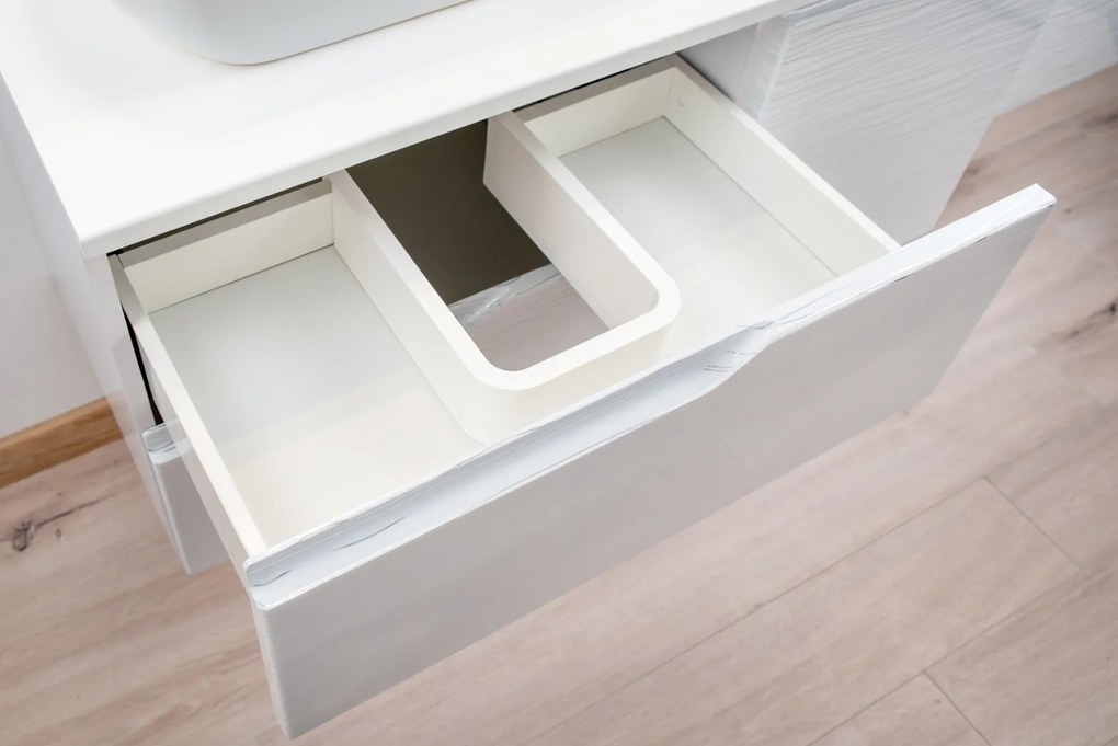 KÚPELŇOVÁ SKRINKA + UMÝVADLO ROMANA II BIELA