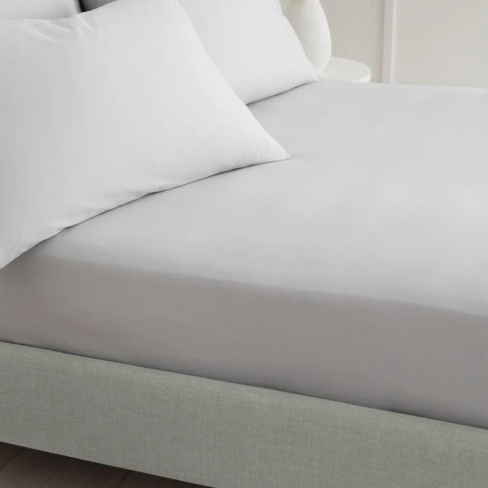 Sivá napínacia plachta z bavlneného perkálu 185x200 cm Cotton Percale – Bianca