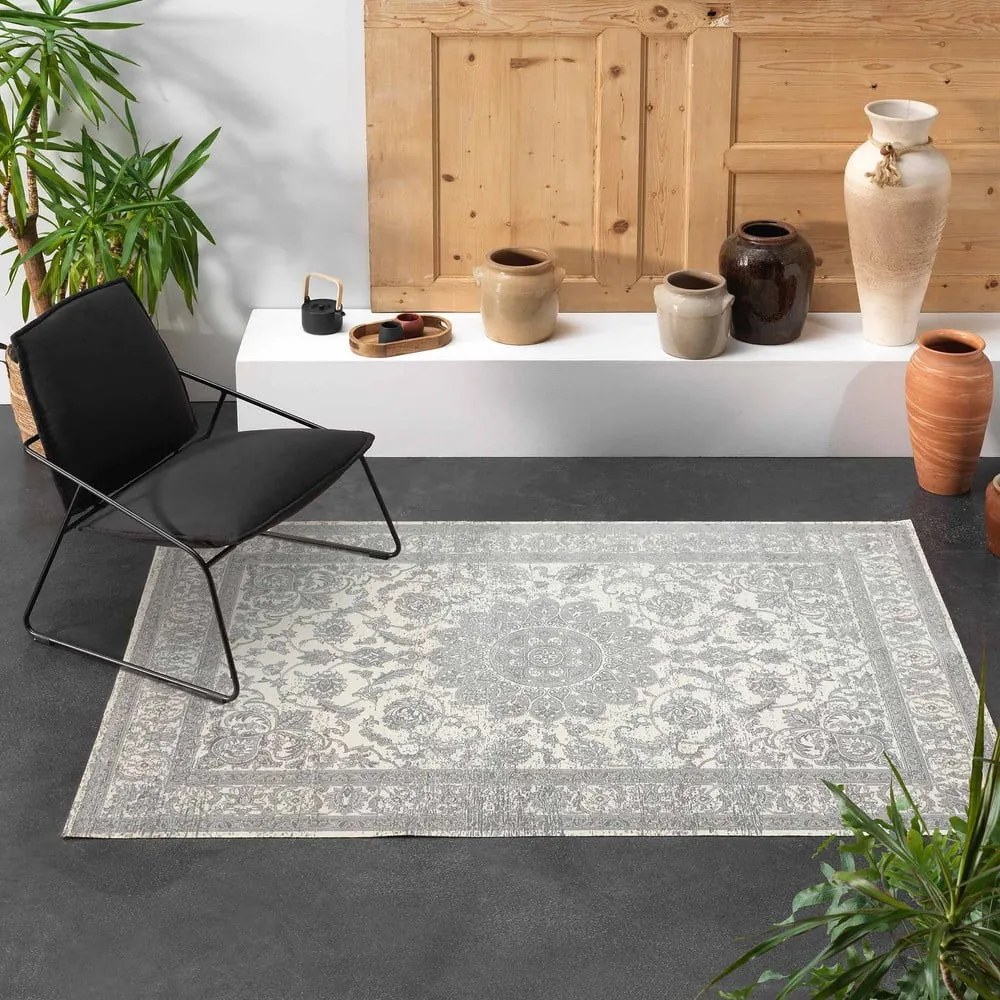 Svetlosivý koberec s prímesou bavlny 140x200 cm Persan – douceur d'intérieur
