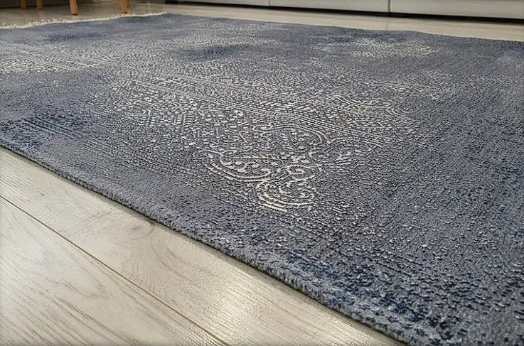 HU Modrý orientálny koberec Banco 1030-BLUE Rozmer: 60x110 cm