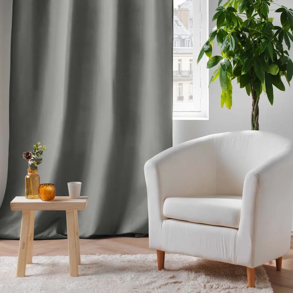 Sivý termo záves z mikrovlákna 135x260 cm Micropolar – douceur d'intérieur