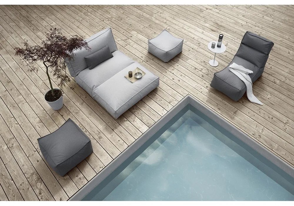 Tmavosivý zahradný puf Blomus Coal