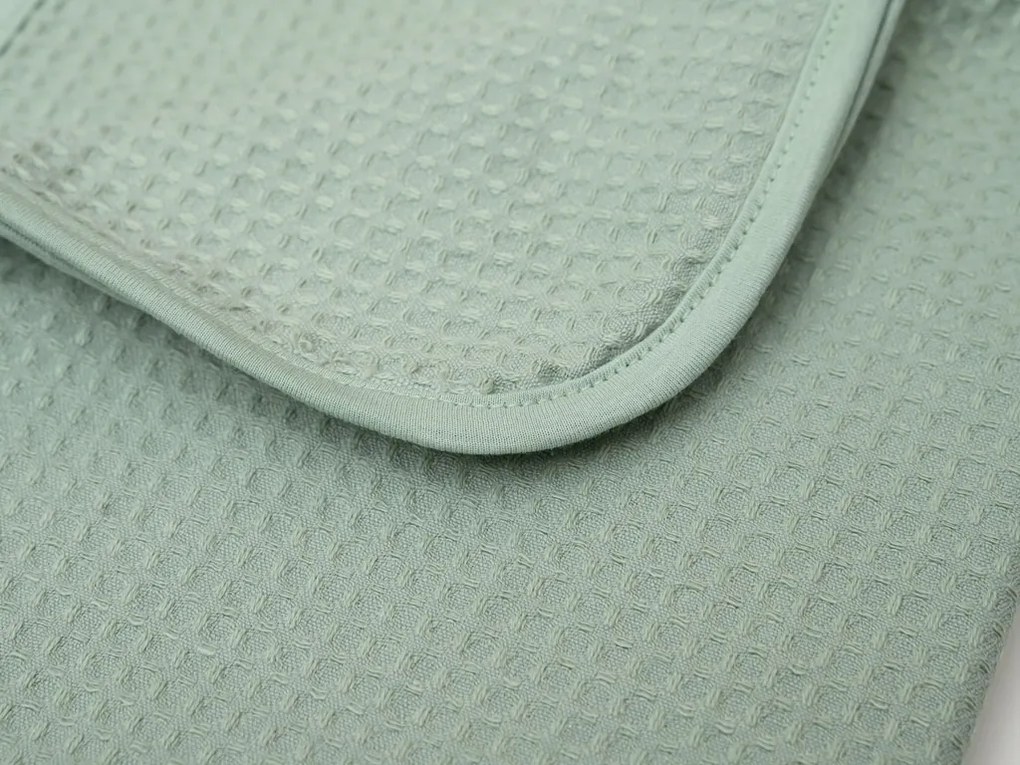 Detská bavlnená deka do postieľky DREAMLINE 75x100 cm - viac farieb Farba: Červená