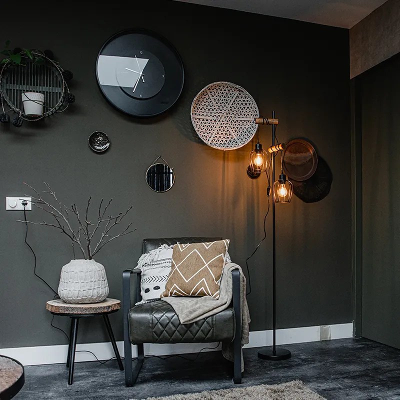 Rustikálna stojaca lampa čierna s drevom 2-svetlo - Stronk