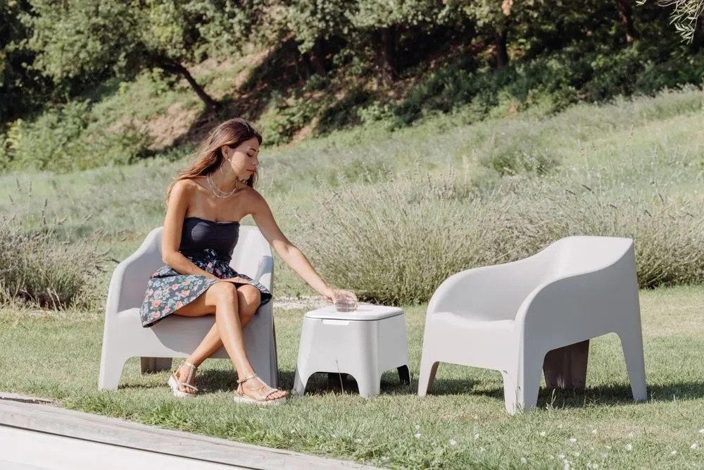 PETRA ARMCHAIR plastové kreslo, sivé