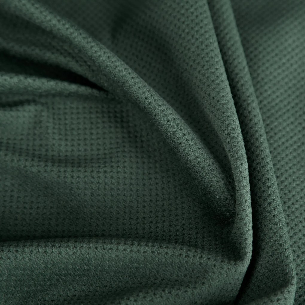 ZATEMŇOVACÍ ZÁVES NA KRÚŽKOCH MILO 140X250 CM ZELENÁ