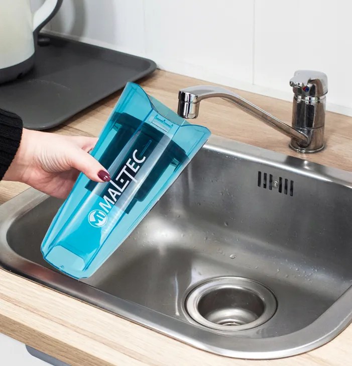Ručný vysávač na suché a mokré vysávanie WET&DRY 500