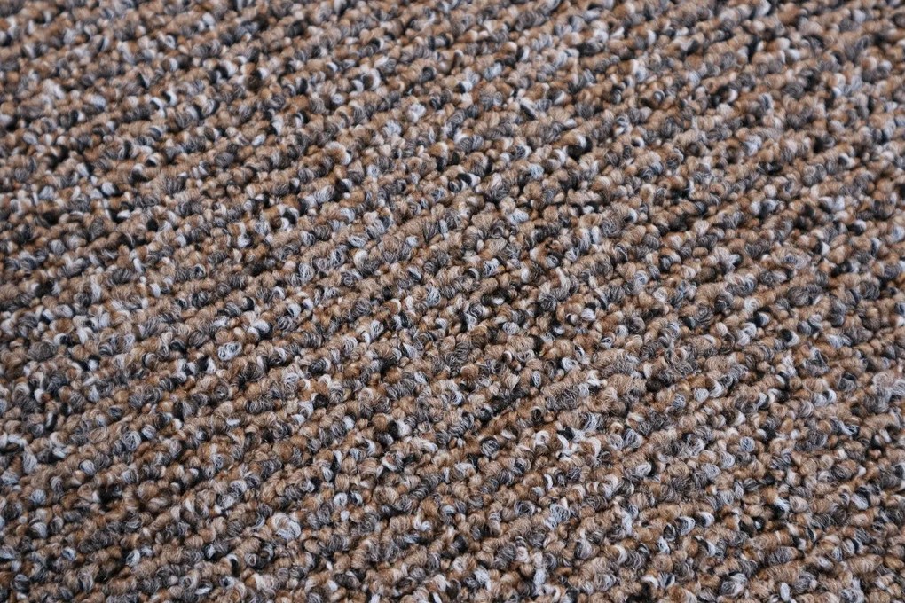 AladinWorld Expres, Metrážny koberec Bohemia hnedý, na mieru, šíře 4m, hnedá, filc, chodba / predsieň