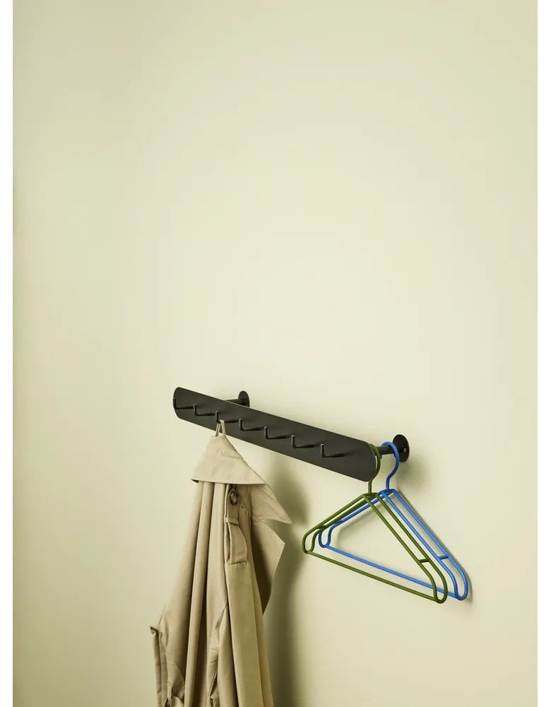 Čierny kovový nástenný vešiak Hack – Hübsch