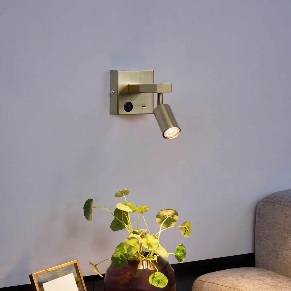 Moderná nástenná lampa zlatá s USB-C naklápacia - Rex