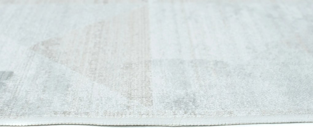 TA Koberec Isphahan 84196/402 Cream Rozmer: 185x275 cm