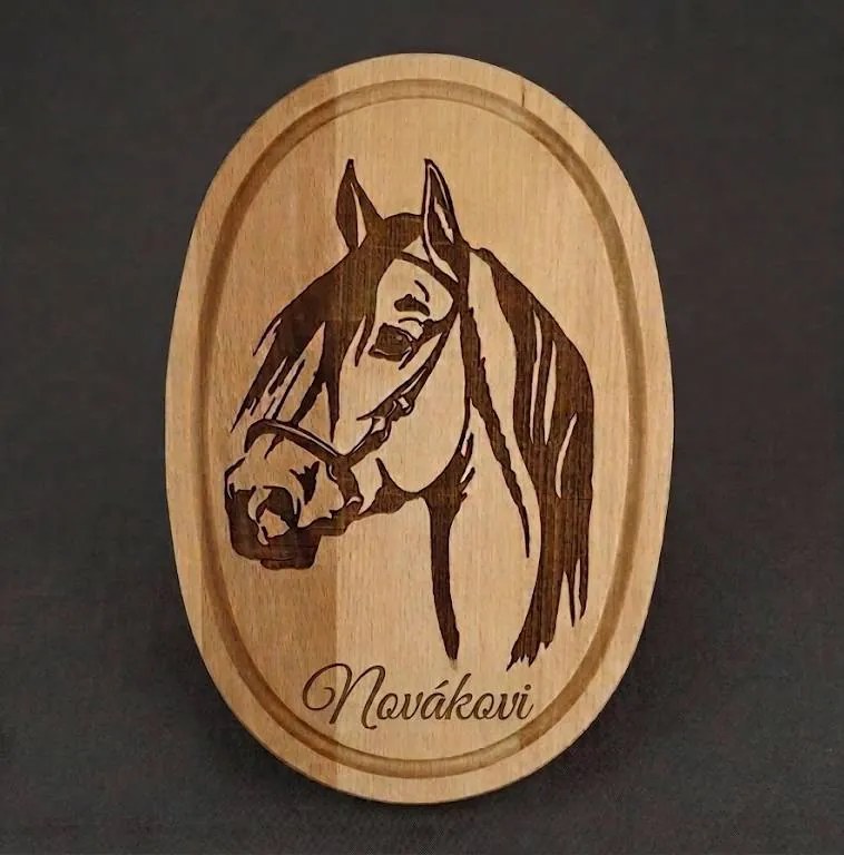 AMADEA Drevená servírovacia doska - podnos oválne kôň, masívne drevo, 30 cm