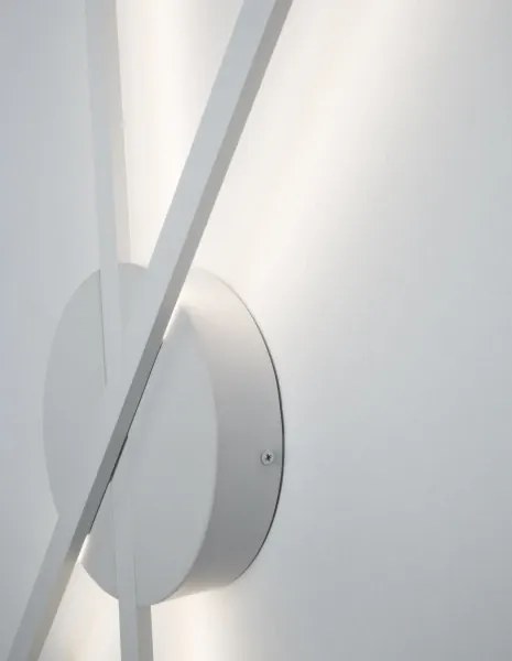 LED nástenné svietidlo Reslin 24.5 biele