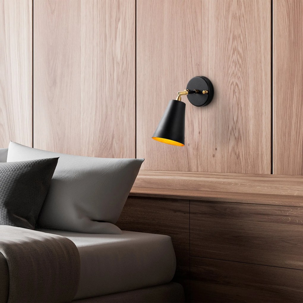 Nástenná lampa Evander čierna