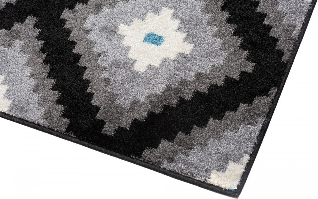 TA Koberec L885B ČIERNA MAROCKÁ O0X