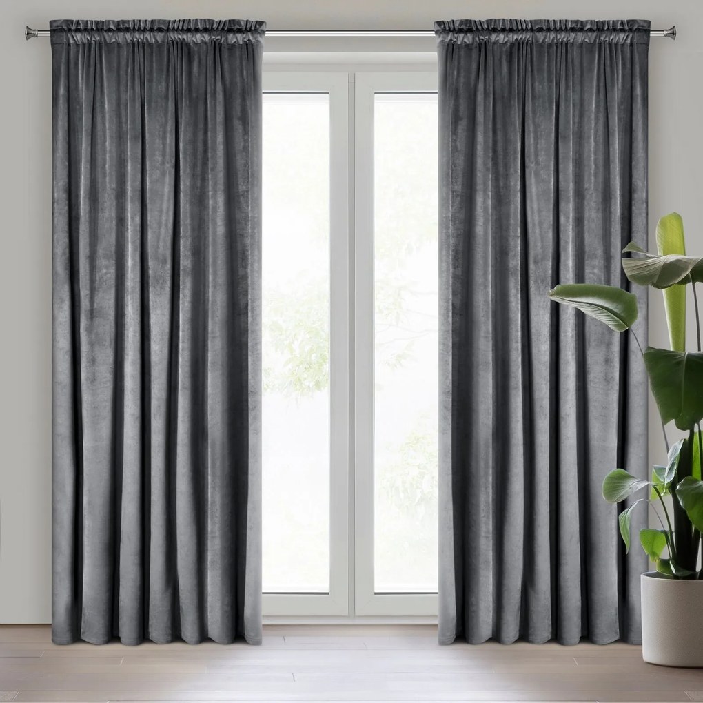 ZATEMŇOVACÍ ZÁVES NA PÁSKE ROSA 135X300 CM GRAFITOVÁ