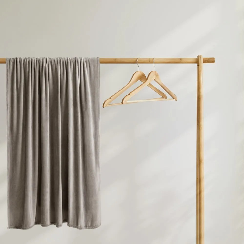 Hnedý pléd DecoKing Mic, 150 x 200 cm