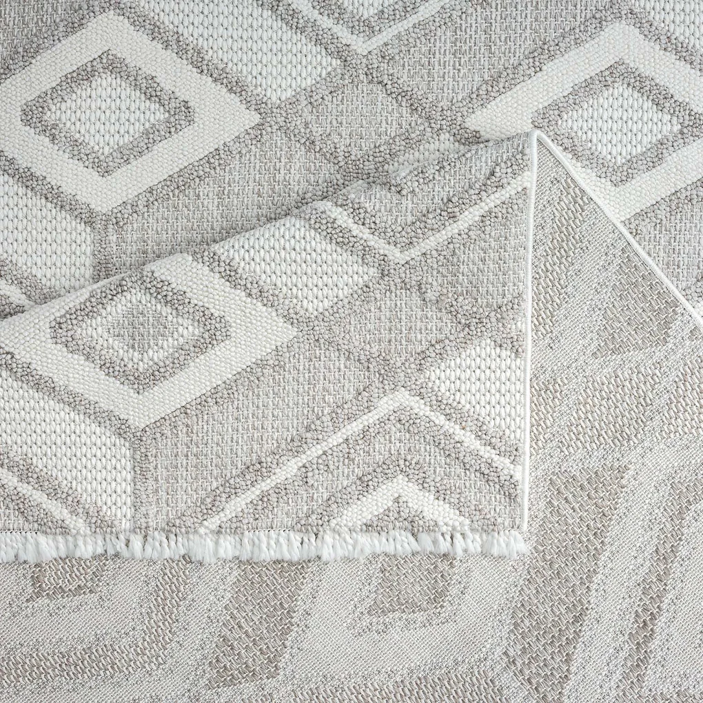Dekorstudio Moderný koberec LINDO 8875 - béžový Rozmer koberca: 200x290cm