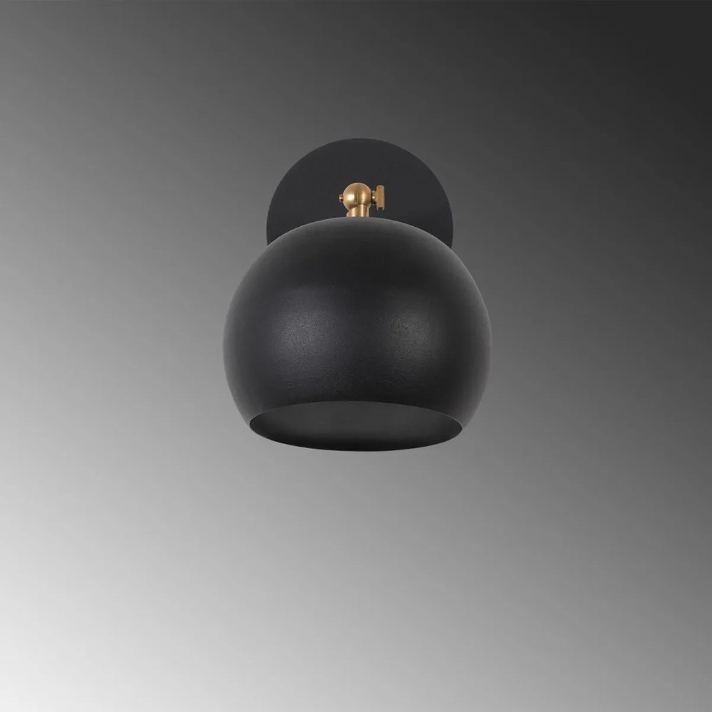 Nástenné svietidlo Sivani IV čierne