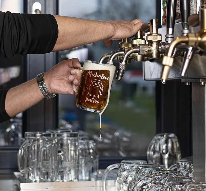 Pieskovaný polliter na pivo Michalovo palivo