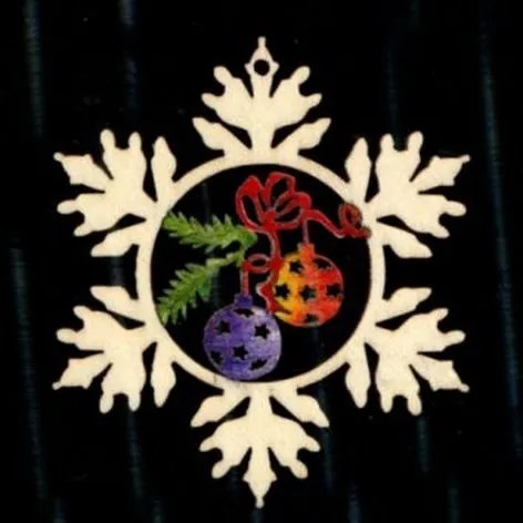 AMADEA Drevená ozdoba farebná vločka s guľami 6 cm