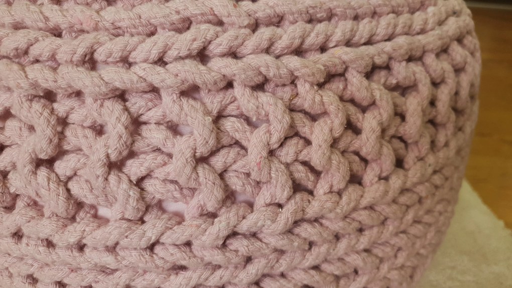 KUDOS Textiles Pvt. Ltd. MEGA AKCE: Sedací vak TEA POUF 6 růžový - 40x40x35 cm