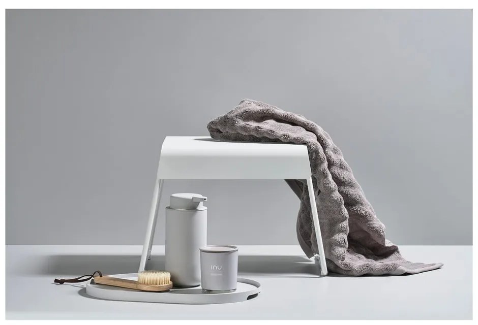 Biela stolička A-Stool – Zone