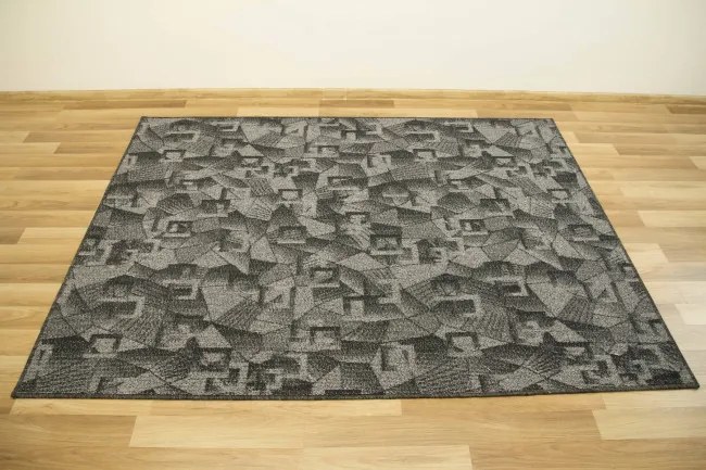 Metrážny koberec Flamingo 74 tmavo sivý / čierny