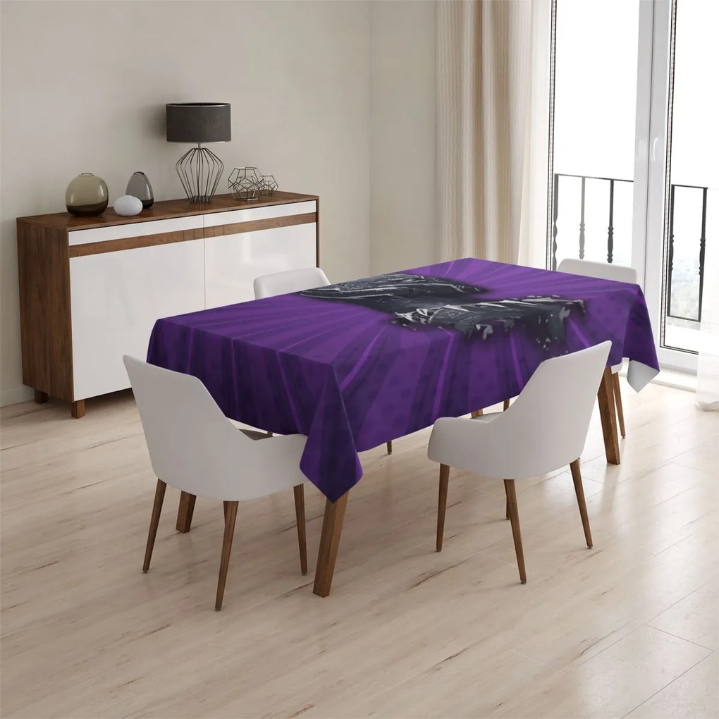 Sablio Obrus BLACK PANTHER z profilu Fialový - 130x130 cm