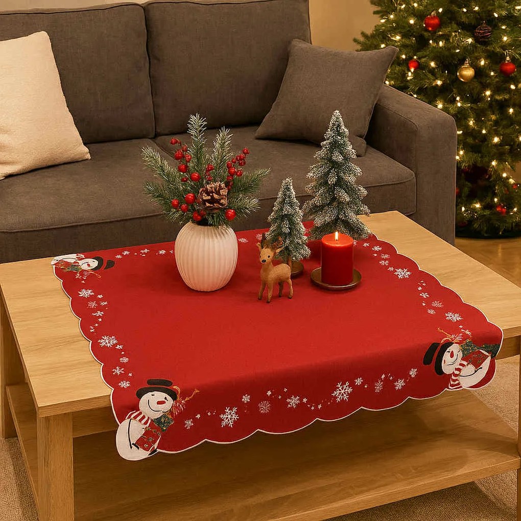 Vianočný vyšívaný obrus Snehuliak červený 85x85 cm TiaHome