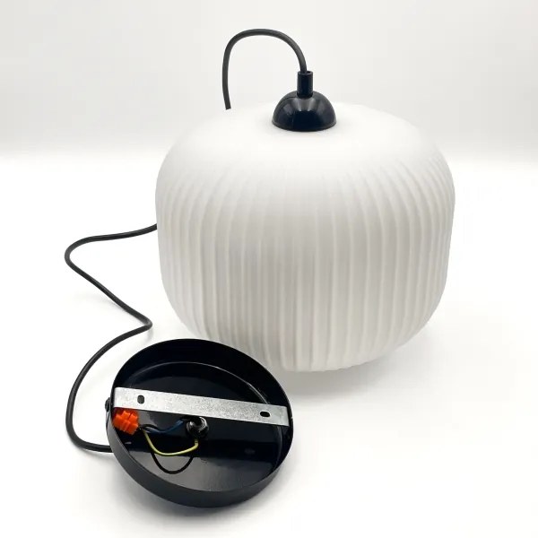 Luster na lanku HARMA 1xE27/15W/230V pr. 20 cm biela/čierna