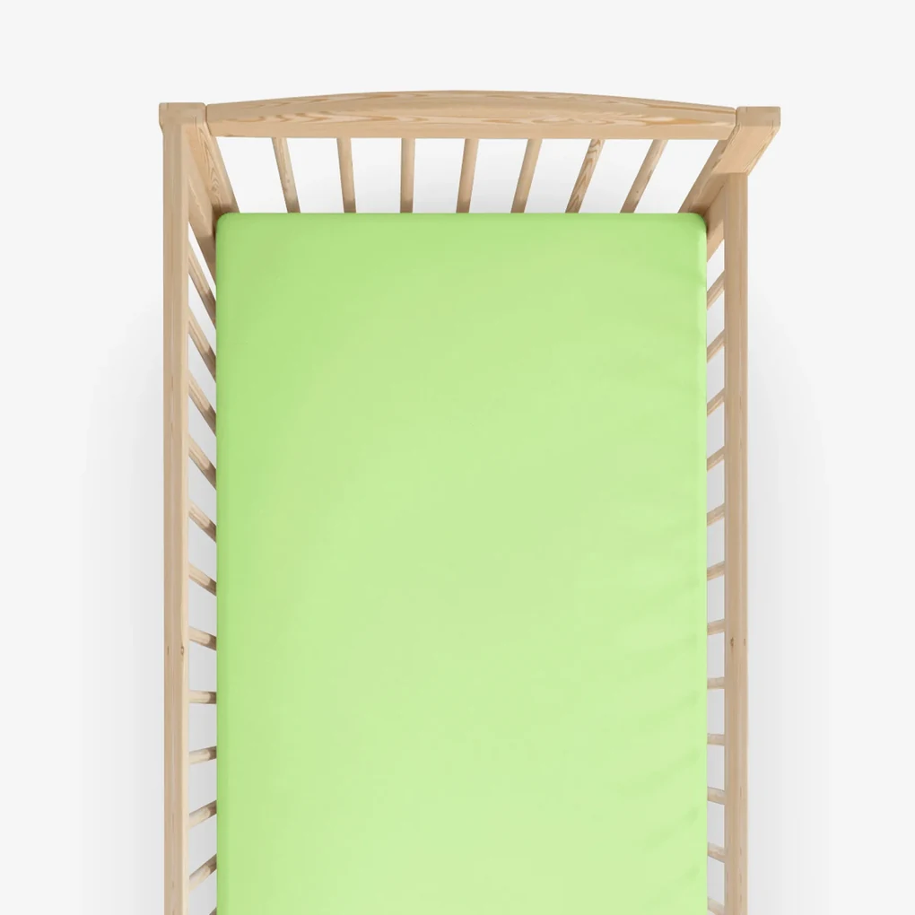 Goldea bavlnená plachta do detské postieľky - jarná zelená 70 x 140 cm