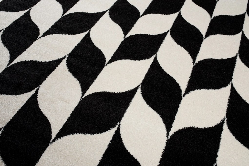 TA Koberec T412A BIELE MAROKO O0X Rozmer: 240x330 cm