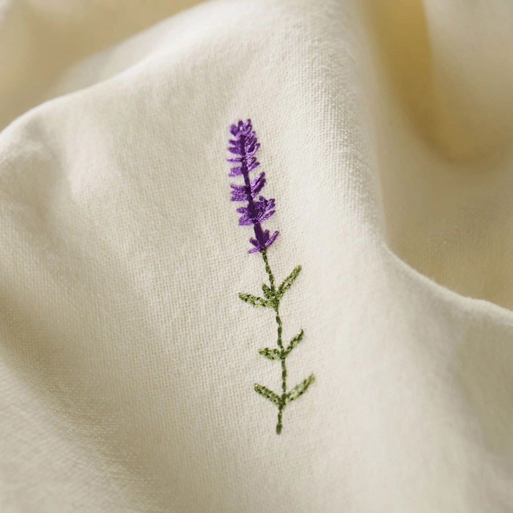 Ib Laursen Látkový obrúsok s výšivkou Flora Lavender