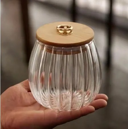 Sklenená dóza RIBBE s bambusovým vekom 700 ml