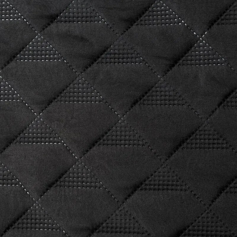 Dekorstudio Jednofarebný prehoz na posteľ VANESA zdobený volánom - čierny Rozmer prehozu (šírka x dĺžka): 200x220cm