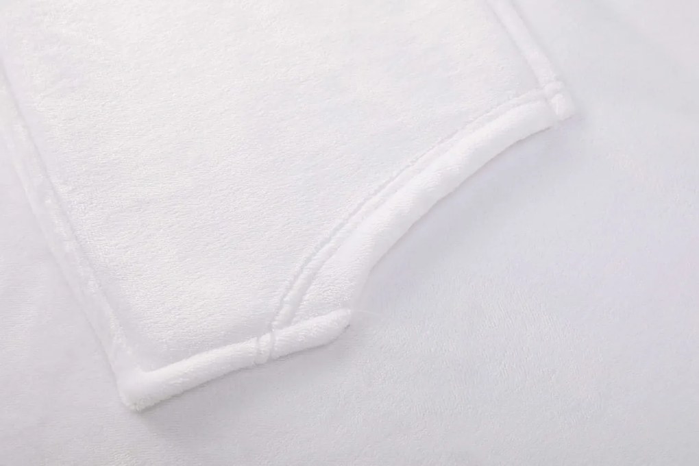Deka s rukávmi HOODIE biela