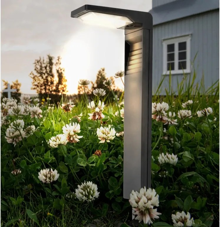 Solárna LED záhradná lampa na záhradný stĺpik so senzorom súmraku