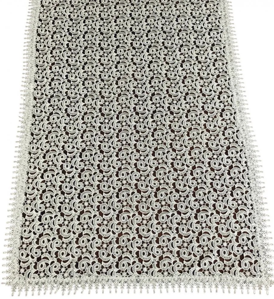 Krémový krajkový obrus s ozdobným lemom Šírka: 60 cm | Dĺžka: 120 cm