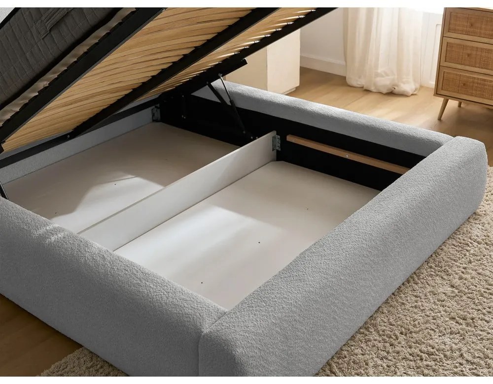 Svetlosivá čalúnená dvojlôžková posteľ s úložným priestorom s roštom 180x200 cm Orlane – Bobochic Paris