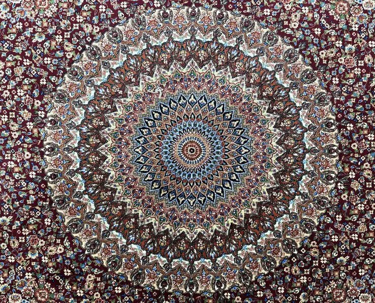 Koberec Anatolia Silk 32510 RED – červený s orientálnym vzorom Rozmer: 160x230 cm